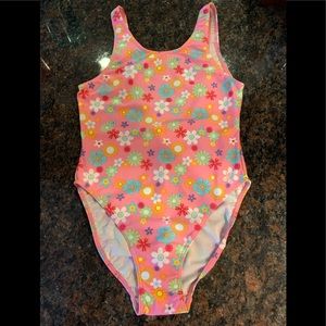 NEW ILO-ILO GIRLS SWIMSUIT GB 26 (US 6-7 yrs)